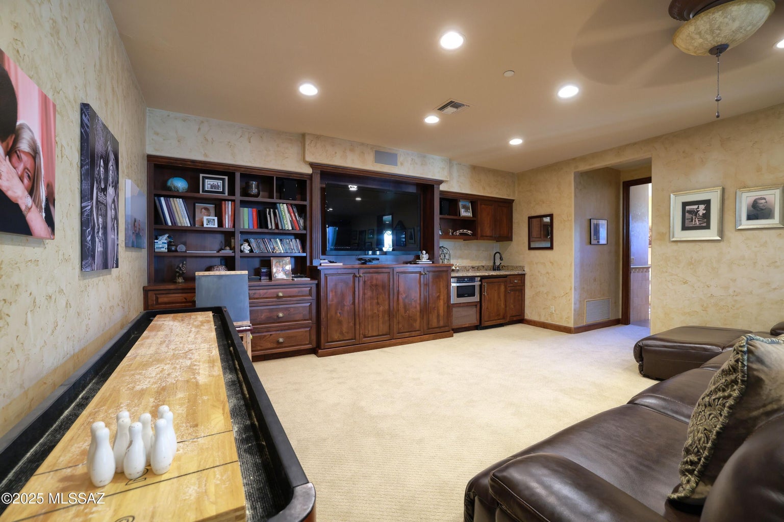 Magnificent Summer Trail Estate